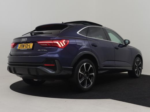 Audi Q3 45 TFSI e S Edition 245pk | 360 camera | schuif/kanteldak | Dodehoekdetectie | Adaptief cruise co... ActivLease financial lease