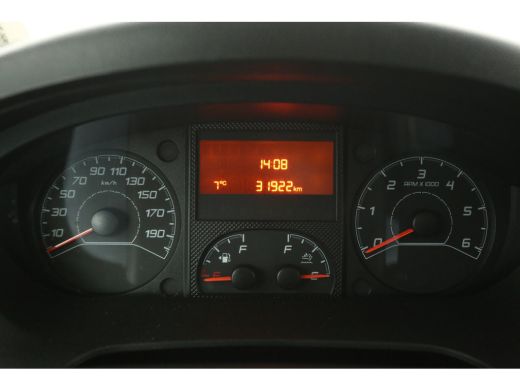 Citroën Jumper 2.2 BlueHDi 140PK L2H2 | Clima | Cruise | 3-Zits | Carplay | Navigatie | Parkeersens. ActivLease financial lease