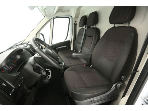 Citroën Jumper 2.2 BlueHDi 140PK L2H2 | Clima | Cruise | 3-Zits | Carplay | Navigatie | Parkeersens. ActivLease financial lease