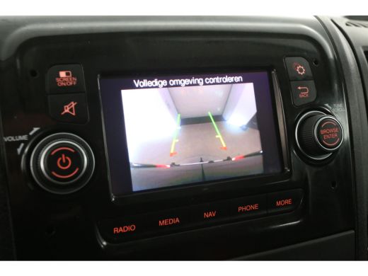 Citroën Jumper 30 2.2 BlueHDi L2H2 | DC | 6-Zits | Euro6 | Airco | Camera | Cruise | Trekh. | Navigatie ActivLease financial lease