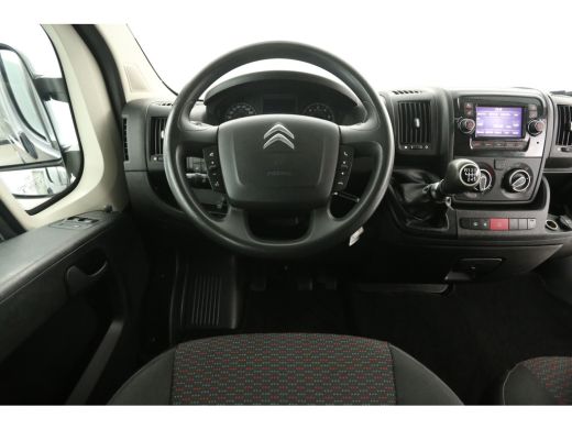 Citroën Jumper 30 2.2 BlueHDi L2H2 | DC | 6-Zits | Euro6 | Airco | Camera | Cruise | Trekh. | Navigatie ActivLease financial lease