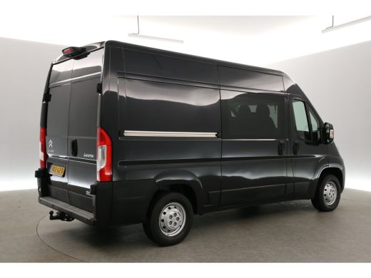 Citroën Jumper 30 2.2 BlueHDi L2H2 | DC | 6-Zits | Euro6 | Airco | Camera | Cruise | Trekh. | Navigatie ActivLease financial lease