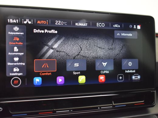 CUPRA Leon Sportstourer 1.4 e-Hybrid VZ Business 245pk | Panorama dak | Cruise control | Navigatie | Stuur & Stoelverwarm... ActivLease financial lease