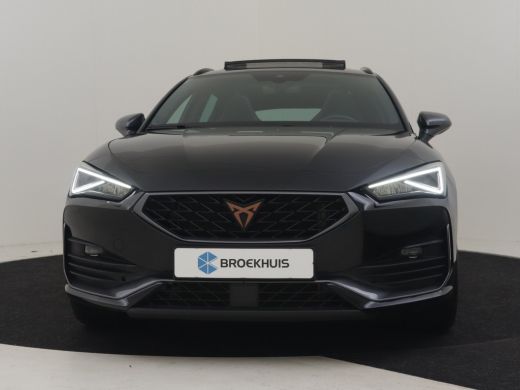 CUPRA Leon Sportstourer 1.4 e-Hybrid VZ Business 245pk | Panorama dak | Cruise control | Navigatie | Stuur & Stoelverwarm... ActivLease financial lease