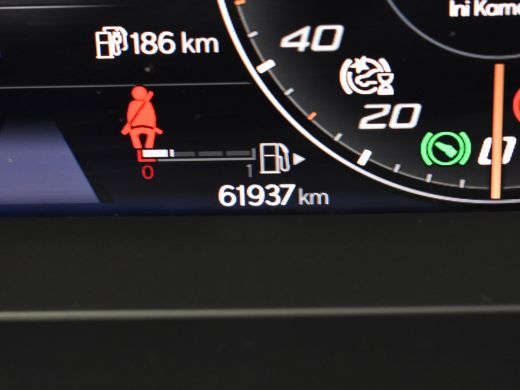 CUPRA Leon Sportstourer 1.4 e-Hybrid VZ Business 245pk | Panorama dak | Cruise control | Navigatie | Stuur & Stoelverwarm... ActivLease financial lease