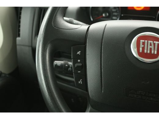 Fiat Ducato 2.3 MultiJet 140PK L2H2 | Euro6 | Airco | Cruise | Camera | 3-Zits | Trekhaak | Stoelverw. ActivLease financial lease