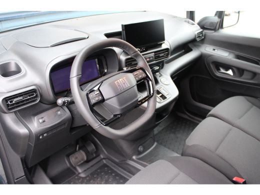 Fiat E-Dobl&ograve; 50 kWh 3-ZITS | 10" NAVI + DRAADLOOS CARPLAY | CLIMATE CONTROL | KEYLESS | RIJKLAARPRIJS! ActivLease financial lease