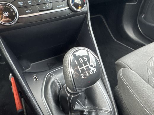 Ford Fiesta 1.0 EcoBoost Hybrid TITANIUM CRUISE/AIRCO/BLUETOOTH ActivLease financial lease