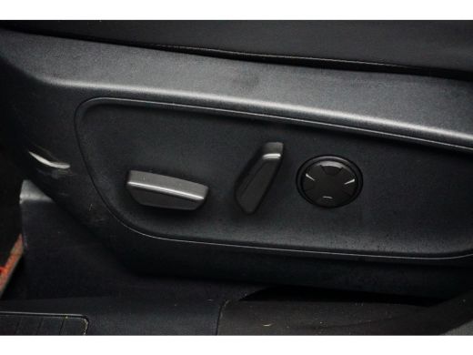 Ford Kuga 2.5 PHEV ST-Line X | ELEKTR. TREKHAAK | DODE HOEK | WINTERPACK | 360&deg; CAMERA | PANODAK | ADPTIVE ... ActivLease financial lease