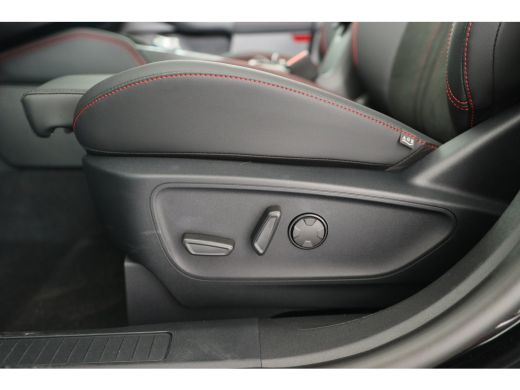 Ford Kuga 2.5 PHEV ST-Line X | Trekhaak Elek. Wegklapbaar | Elek. Panoramadak | Winter Pack | Matrix | Blac... ActivLease financial lease