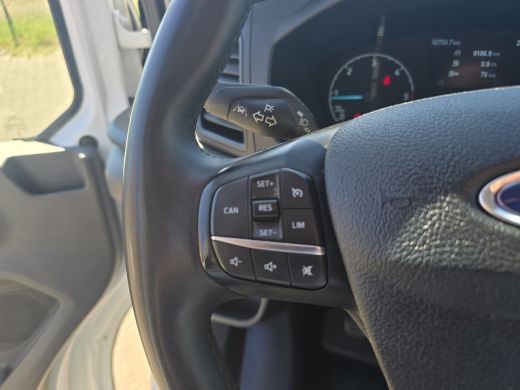 Ford Transit 350 2.0 TDCI L4 H3 Trend RWD - 170 Pk - Euro 6 - ParkeerCamera - Airco - Cruise Control ActivLease financial lease