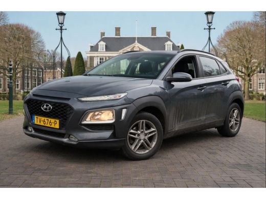 Hyundai Kona 1.0T ESSENSE | PLUS PACK | NL-AUTO! | CAMERA | ALL SEASON | NAVI | CLIMA | CRUISE | PARKEERSENSOR...