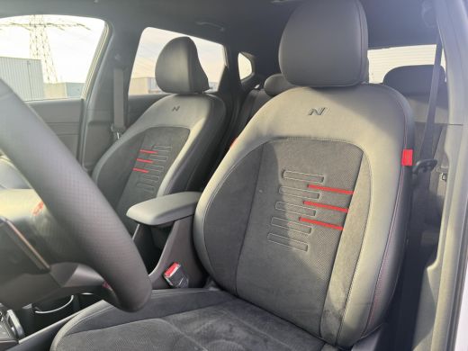 Hyundai Kona 1.6 GDI HEV N Line Sky | Uit voorraad leverbaar! | Schuif- Kanteldak | Apple Carplay/Android Auto... ActivLease financial lease