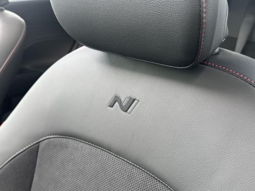 Hyundai Kona 1.6 GDI HEV N Line Sky | Uit voorraad leverbaar! | Schuif- Kanteldak | Apple Carplay/Android Auto... ActivLease financial lease