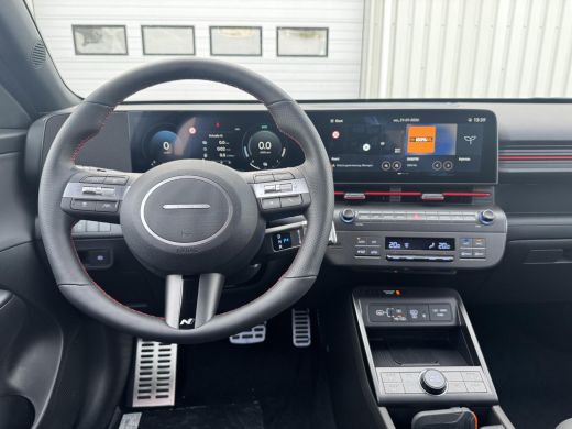 Hyundai Kona 1.6 GDI HEV N Line Sky | Uit voorraad leverbaar! | Schuif- Kanteldak | Apple Carplay/Android Auto... ActivLease financial lease
