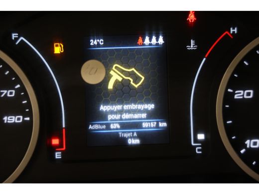 Iveco Daily 35C16 3.0 160PK KIPPER DUBBEL CABINE 3500KG ActivLease financial lease