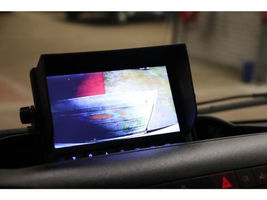 Iveco Daily 35C16 BAKWAGEN LAADKLEP ZIJDEUR Trekhaak 3500KG ActivLease financial lease