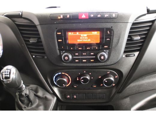 Iveco Daily 35C16 BAKWAGEN LAADKLEP ZIJDEUR Trekhaak 3500KG ActivLease financial lease