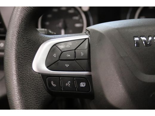 Iveco Daily 35C16 BAKWAGEN LAADKLEP ZIJDEUR Trekhaak 3500KG ActivLease financial lease