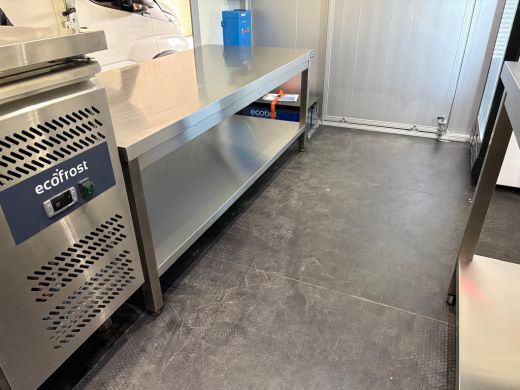 Iveco Daily 35S14 2.3 410 | Foodtruck | Patatwagen | Bakplaat | Verkoopwagen | Patatkraam | Eventtruck | Frie... ActivLease financial lease