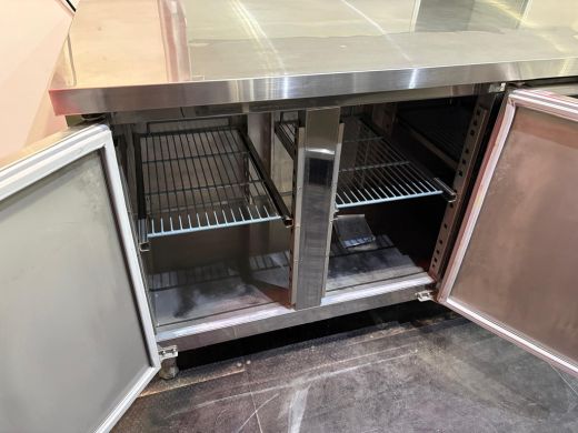 Iveco Daily 35S14 2.3 410 | Foodtruck | Patatwagen | Bakplaat | Verkoopwagen | Patatkraam | Eventtruck | Frie... ActivLease financial lease