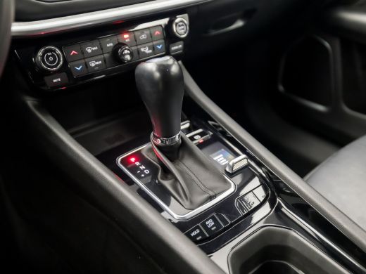 Jeep Compass 4xe 240 Plug-in Hybrid Electric S Automaat (VIRTUAL COCKPIT, APPLE CARPLAY, GROOT NAVI, LEDER, EL... ActivLease financial lease