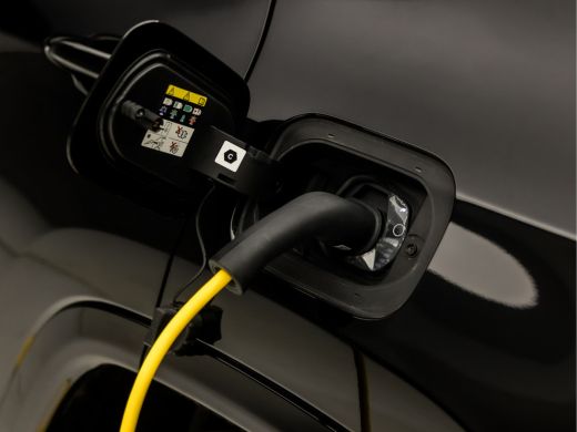 Jeep Compass 4xe 240 Plug-in Hybrid Electric S Automaat (VIRTUAL COCKPIT, APPLE CARPLAY, GROOT NAVI, LEDER, EL... ActivLease financial lease