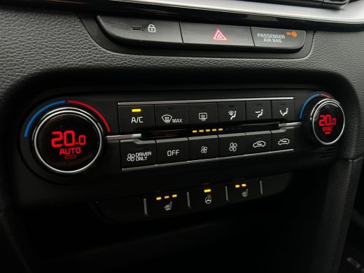 Kia Ceed Sportswagon 1.6 GDI PHEV DynamicPlusLine NL AUTO | STUURWIEL VERW | STOELVERW | CAMERA | ActivLease financial lease
