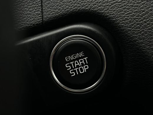 Kia Ceed Sportswagon 1.6 GDI PHEV DynamicPlusLine NL AUTO | STUURWIEL VERW | STOELVERW | CAMERA | ActivLease financial lease