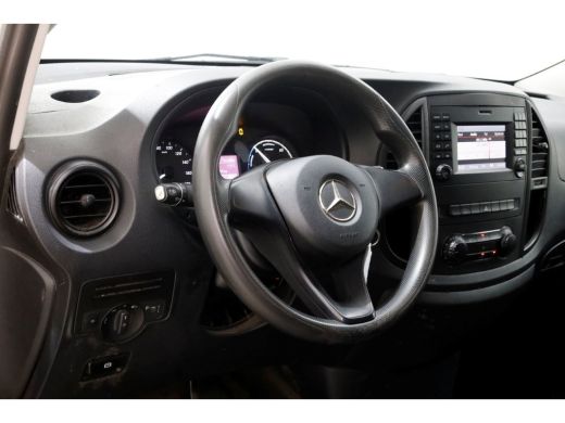 Mercedes-Benz eVito Lang 41 kWh Airco/Camera SOH 92,2% 09-2020 ActivLease financial lease