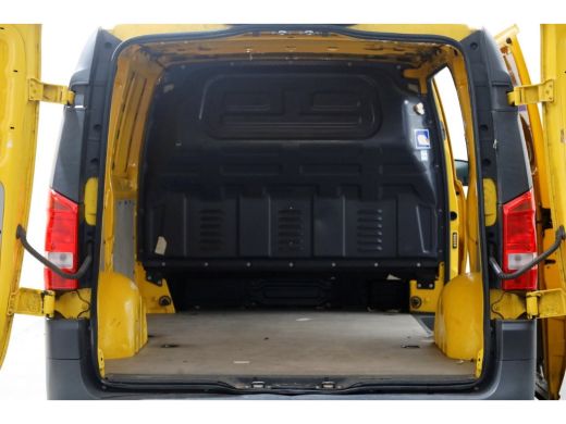 Mercedes-Benz eVito Lang 41 kWh Airco/Camera SOH 93,5%11-2020 ActivLease financial lease