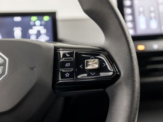 MG MG4 Standard 51 kWh 170Pk (APPLE CARPLAY, VIRTUAL COCKPIT, KEYLESS, LED KOPLAMPEN, SPORTSTOELEN, LANE... ActivLease financial lease