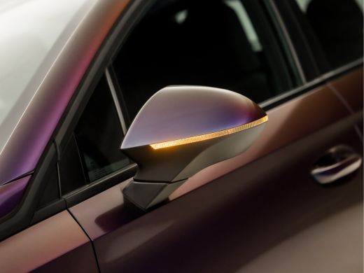 MG MG4 Standard 51 kWh 170Pk (APPLE CARPLAY, VIRTUAL COCKPIT, KEYLESS, LED KOPLAMPEN, SPORTSTOELEN, LANE... ActivLease financial lease