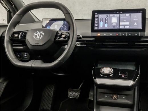 MG MG4 Standard 51 kWh 170Pk (APPLE CARPLAY, VIRTUAL COCKPIT, KEYLESS, LED KOPLAMPEN, SPORTSTOELEN, LANE... ActivLease financial lease