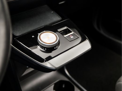 MG MG4 Standard 51 kWh 170Pk (APPLE CARPLAY, VIRTUAL COCKPIT, KEYLESS, LED KOPLAMPEN, SPORTSTOELEN, LANE... ActivLease financial lease