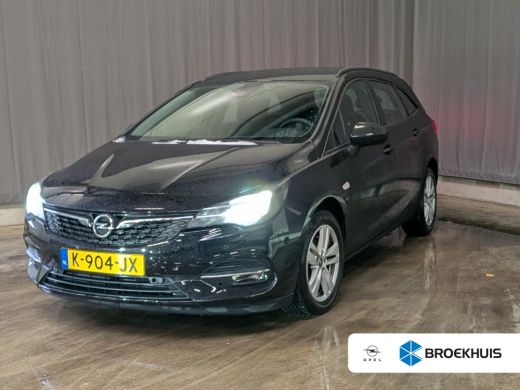 Opel Astra Sports Tourer 1.2 Edition | AGR-Stoel | CarPlay | Climate & Cruise C. | PDC V&A | Navi | LED | 16...