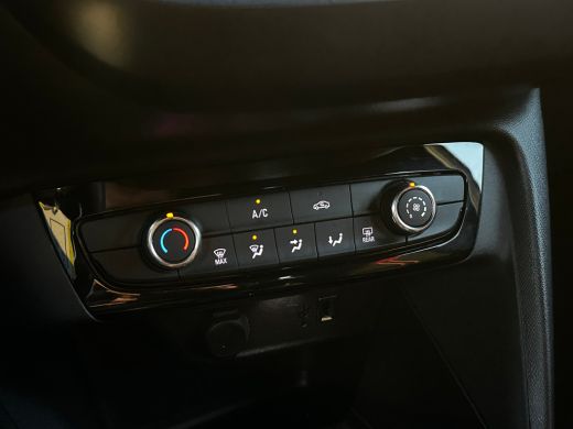 Opel Corsa 1.2 100PK GS Line | APPLE CARPLAY/ANDROID AUTO| CRUISE CONTROL| 17" LICHTMETALEN VELGEN| MISTLAMPEN| ActivLease financial lease