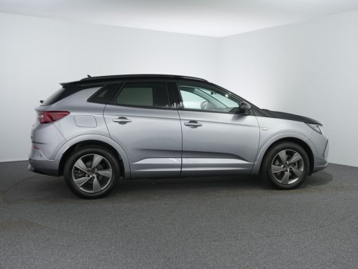 Opel Grandland 1.6 Turbo Plug-In Hybrid 4x4 GSe | Achteruitrijcamera | Apple Carplay/Android Auto|telefoonintegr... ActivLease financial lease