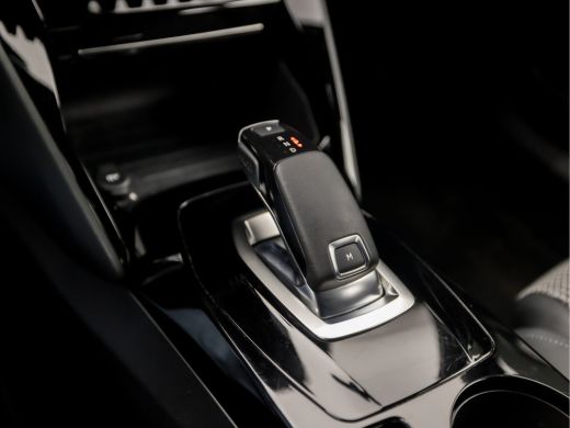 Peugeot 2008 1.2 PureTech GT-Line Automaat 131Pk (VIRTUAL COCKPIT, ZWART DAK, APPLE CARPLAY, 360 CAMERA, GROOT... ActivLease financial lease