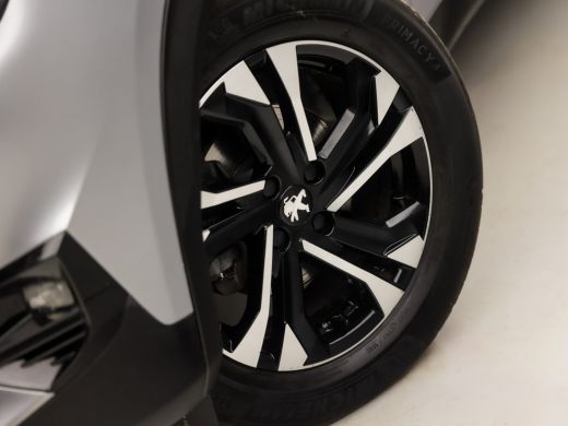 Peugeot 2008 1.2 PureTech GT-Line Automaat 131Pk (VIRTUAL COCKPIT, ZWART DAK, APPLE CARPLAY, 360 CAMERA, GROOT... ActivLease financial lease