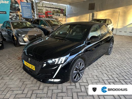 Peugeot 208 1.2 PureTech GT | Achterbank in delen neerklapbaar | Achteruitrijcamera | Airco (automatisch)