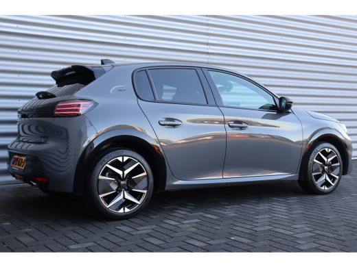 Peugeot 208 1.2 HYBRID 100PK GT PACK AUTOMAAT / NAVI / LEDER / CLIMA / PDC / 17" LMV / CAMERA / KEYLESS / PAN... ActivLease financial lease
