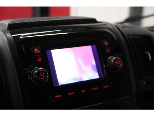 Peugeot Boxer 140 PK L2H2 ACHTERUITRIJCAMERA EURO 6 ActivLease financial lease