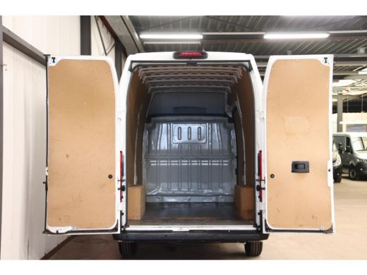 Peugeot Boxer 2.2 BlueHDi 140 L4H3 ACHTERUITRIJCAMERA ActivLease financial lease