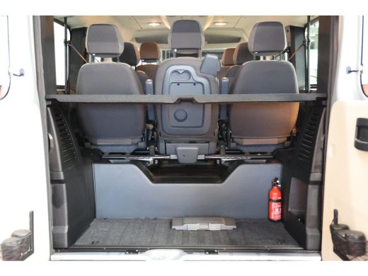 Peugeot Boxer 2.2 BlueHDI 9 Persoons Personenvervoer ActivLease financial lease