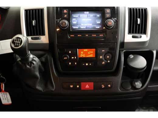 Peugeot Boxer 2.2 BlueHDI 9 Persoons Personenvervoer ActivLease financial lease