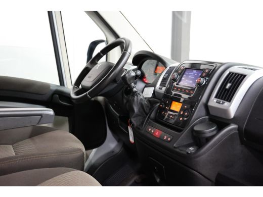 Peugeot Boxer 2.2 BlueHDI 9 Persoons Personenvervoer ActivLease financial lease