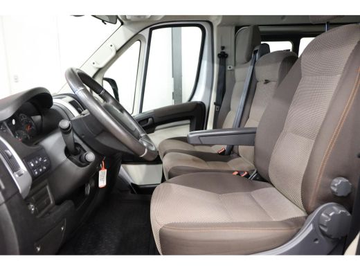 Peugeot Boxer 2.2 BlueHDI 9 Persoons Personenvervoer ActivLease financial lease