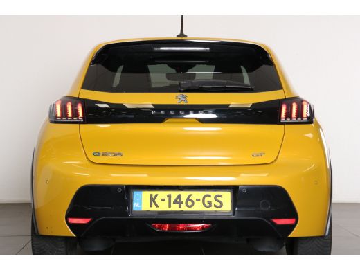 Peugeot e-208 EV GT Pack 50 kWh | Navi | Camera | Keyless | Verw. voorstoelen | LED koplampen | Leder Alcantara... ActivLease financial lease