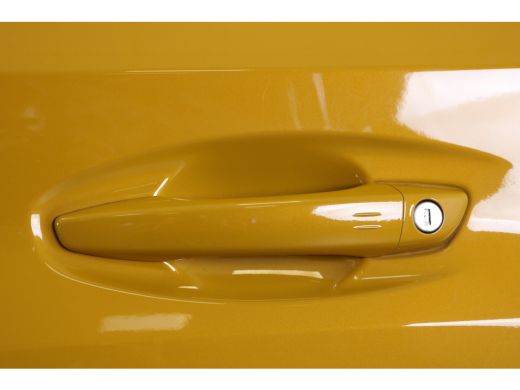 Peugeot e-208 EV GT Pack 50 kWh | Navi | Camera | Keyless | Verw. voorstoelen | LED koplampen | Leder Alcantara... ActivLease financial lease